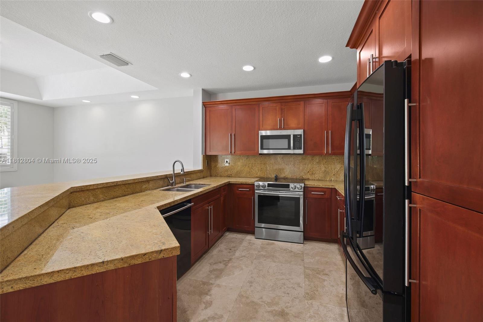 EMERALD GREENS SUB - Residential