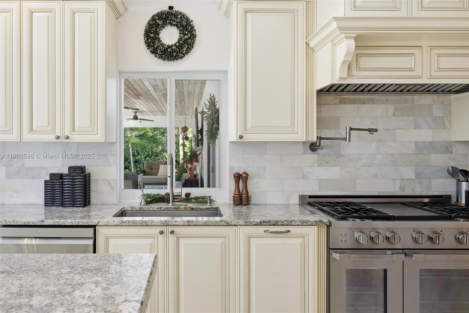 FLA FRUIT LANDS CO - Residential