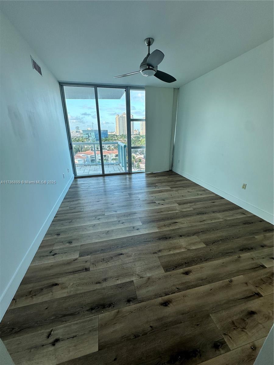 THE ATRIUM AT AVENTURA CO - Residential
