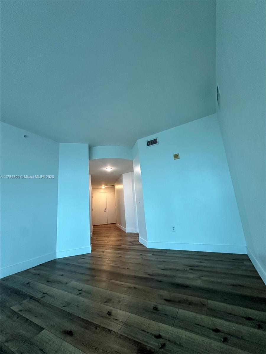 THE ATRIUM AT AVENTURA CO - Residential