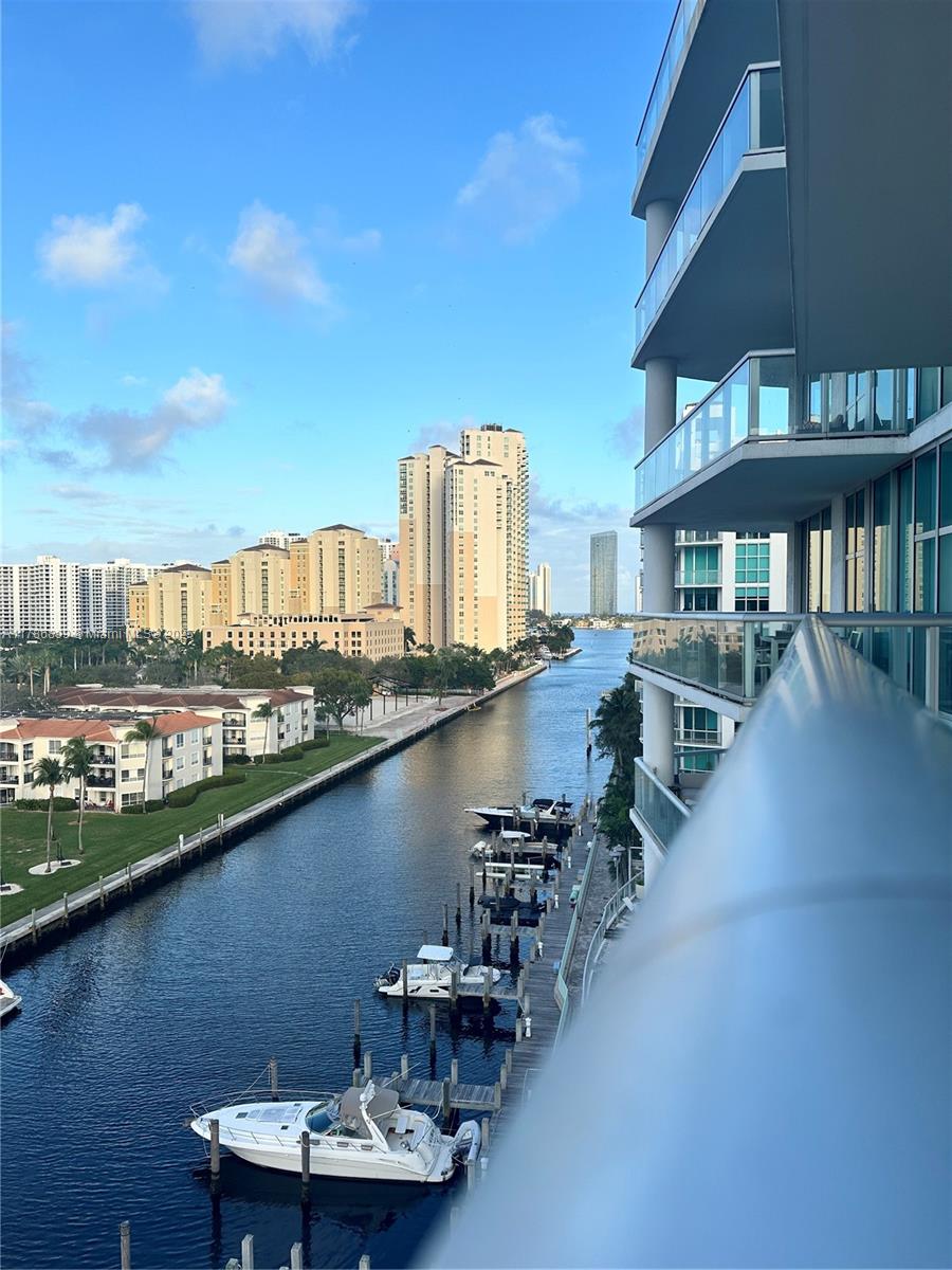 THE ATRIUM AT AVENTURA CO - Residential