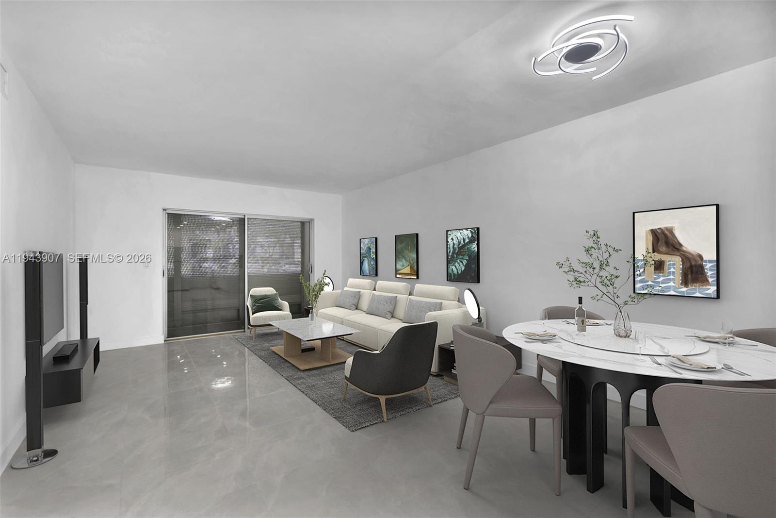 HILLCREST COUNTRY CLUB AP - Residential