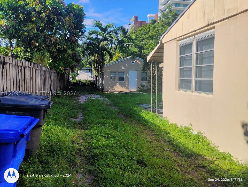 Photo of 1817 Coolidge St #2, Hollywood, FL 33020 (MLS # A12095434)