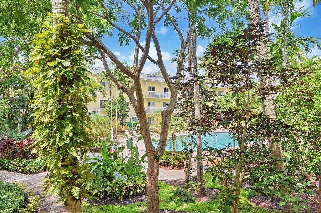 Photo of 150 NE 15th Ave #235, Fort Lauderdale, FL 33301 (MLS # A12003291)