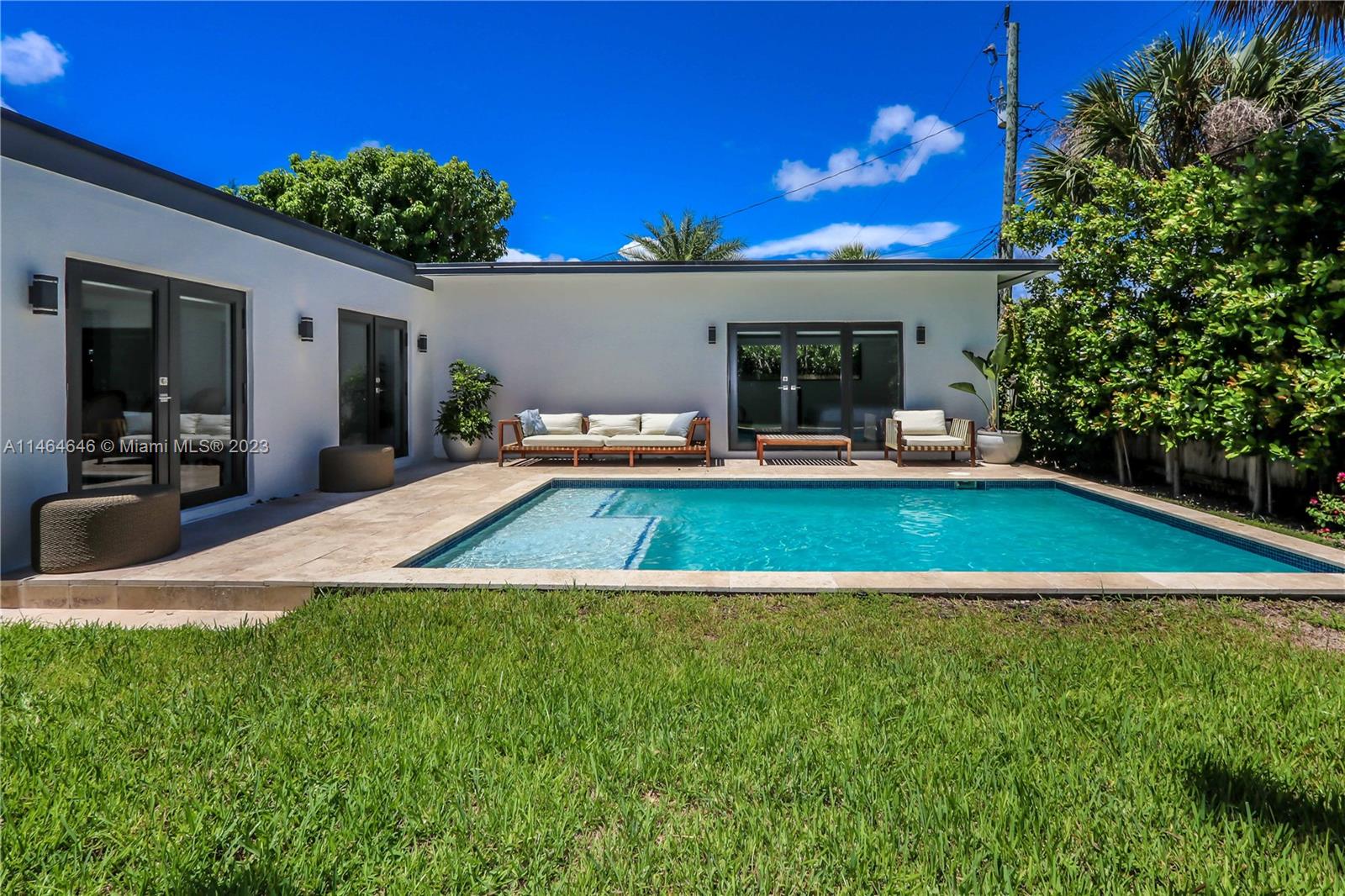 Miami Beach, Florida 33140, United States, 4 Bedrooms Bedrooms, ,3 BathroomsBathrooms,Residential,Active,69920