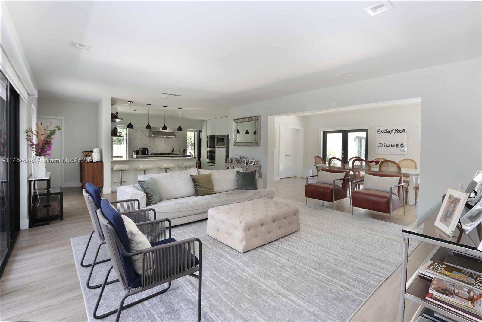 Miami Beach, Florida 33140, United States, 4 Bedrooms Bedrooms, ,3 BathroomsBathrooms,Residential,Active,69920