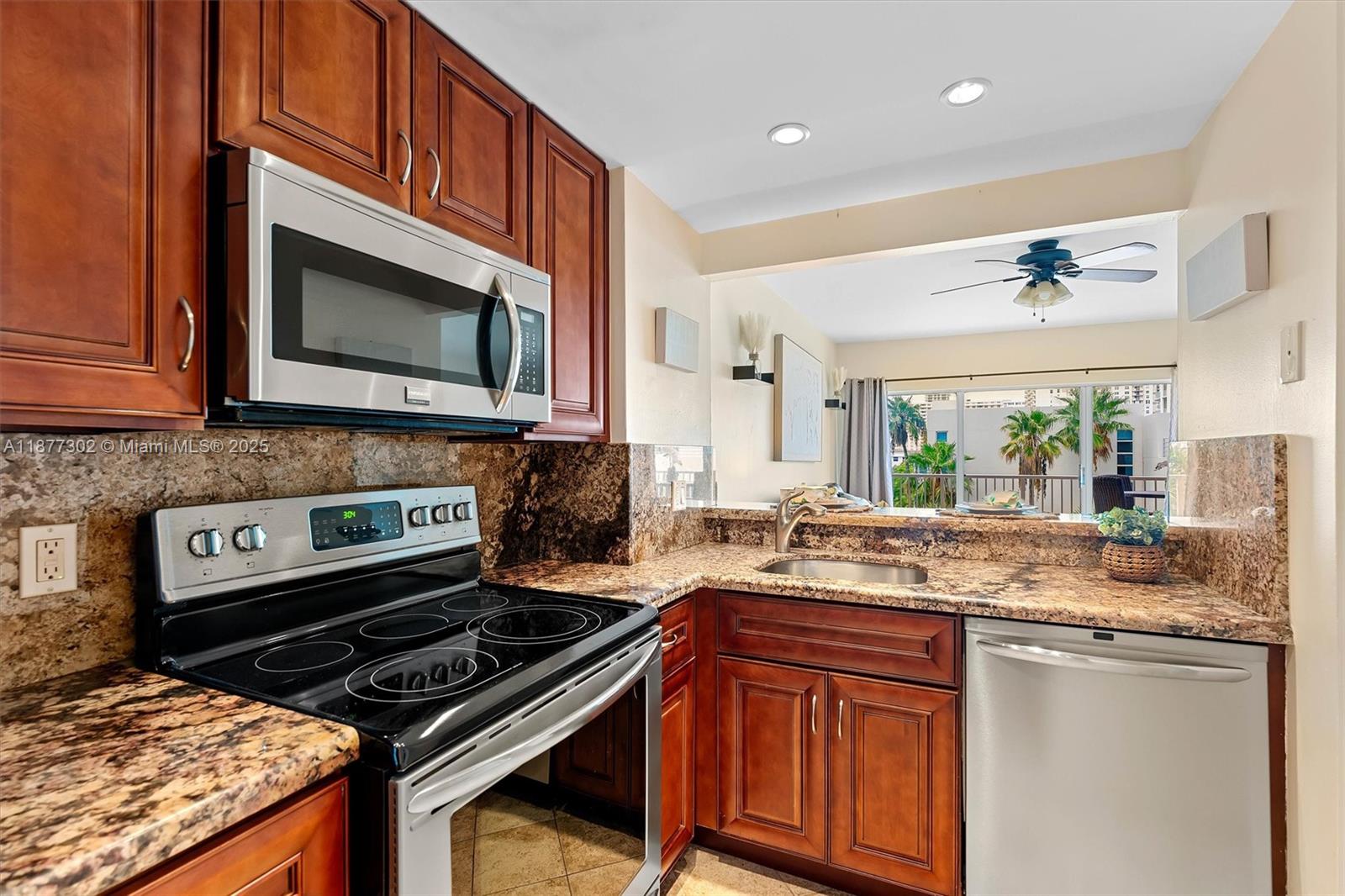 HEMISPHERES CONDO - Residential