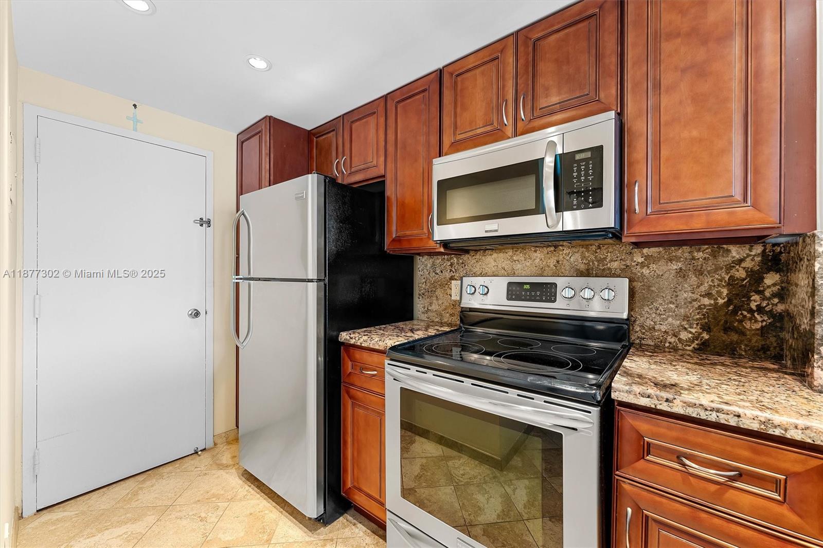 HEMISPHERES CONDO - Residential