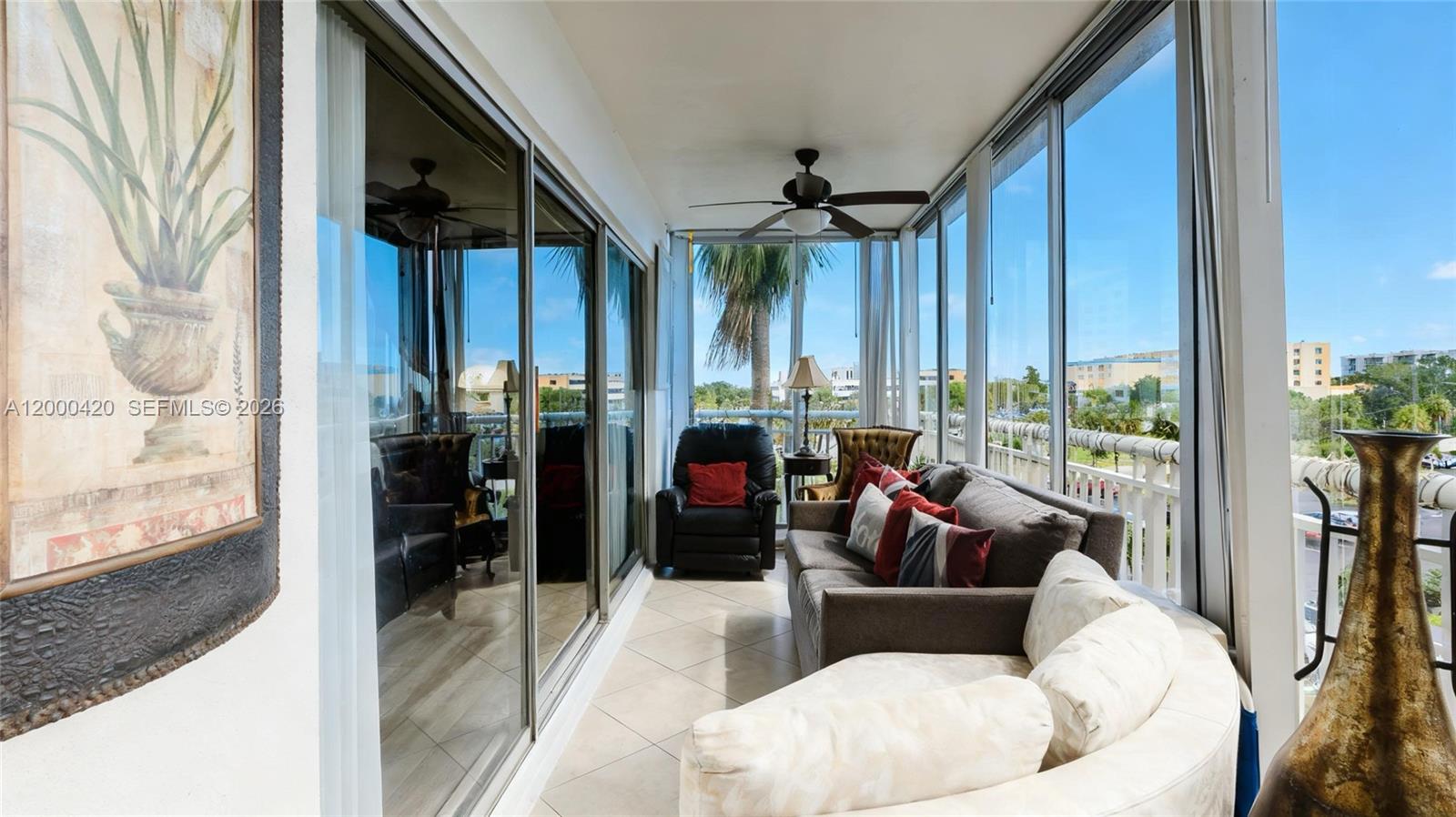 HILLCREST EAST NO 25 COND - Residential