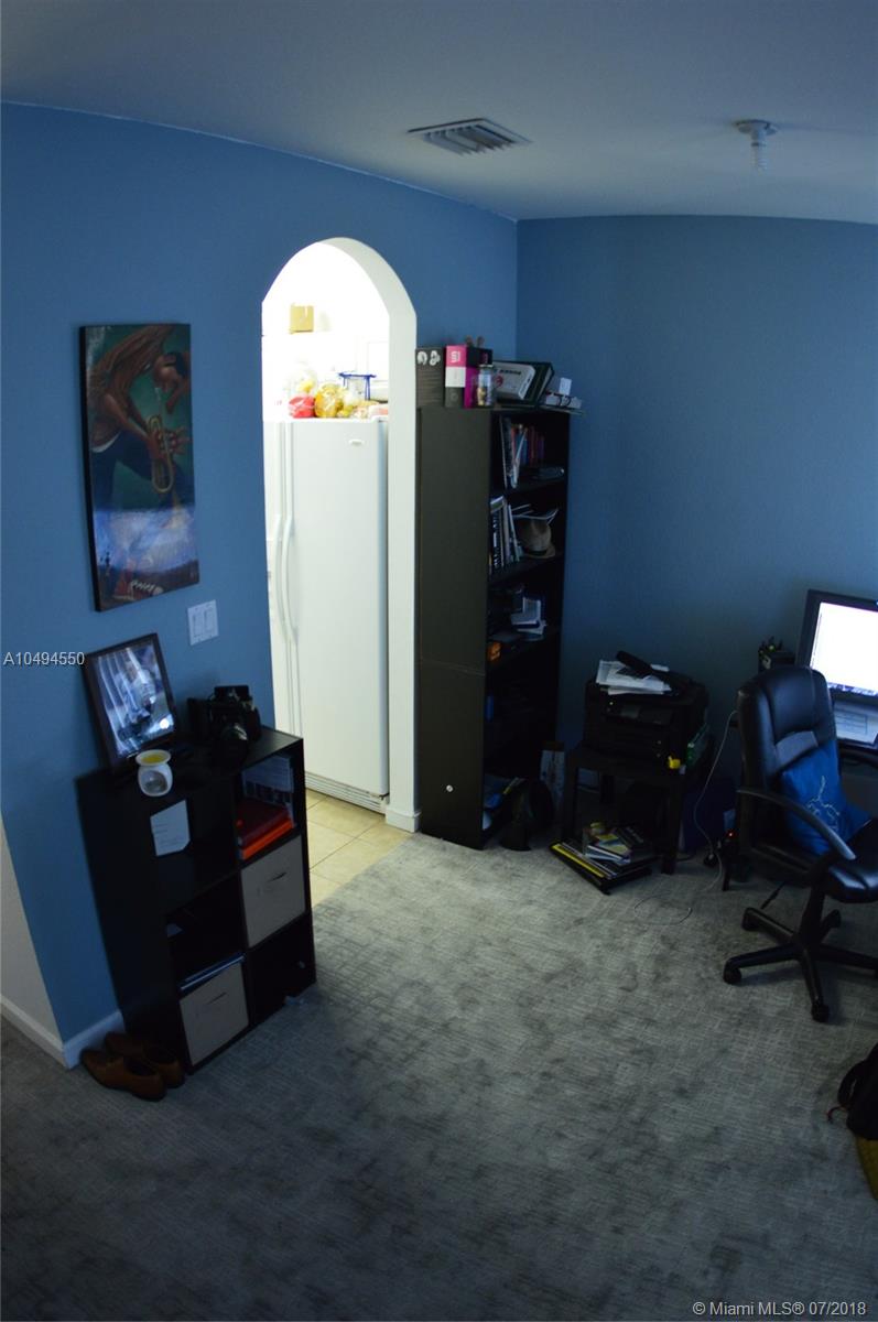 VILLAS AT CARMEL CONDO NO - Residential