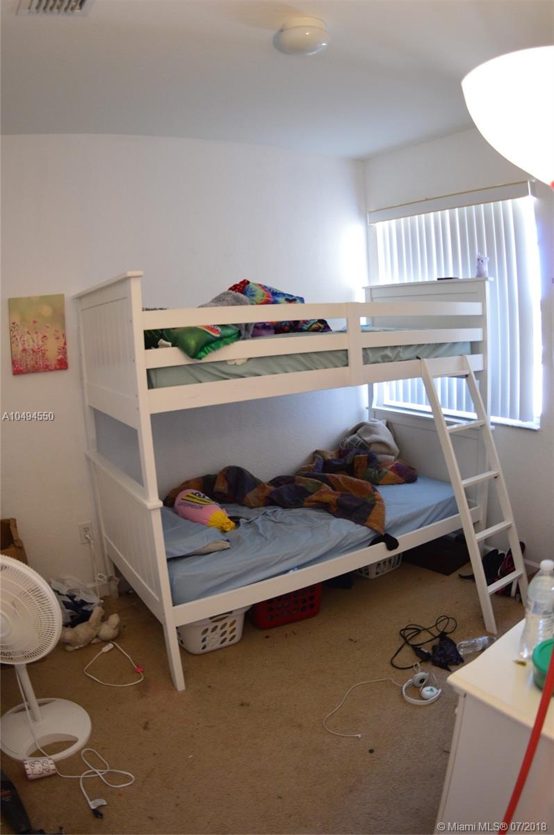 VILLAS AT CARMEL CONDO NO - Residential