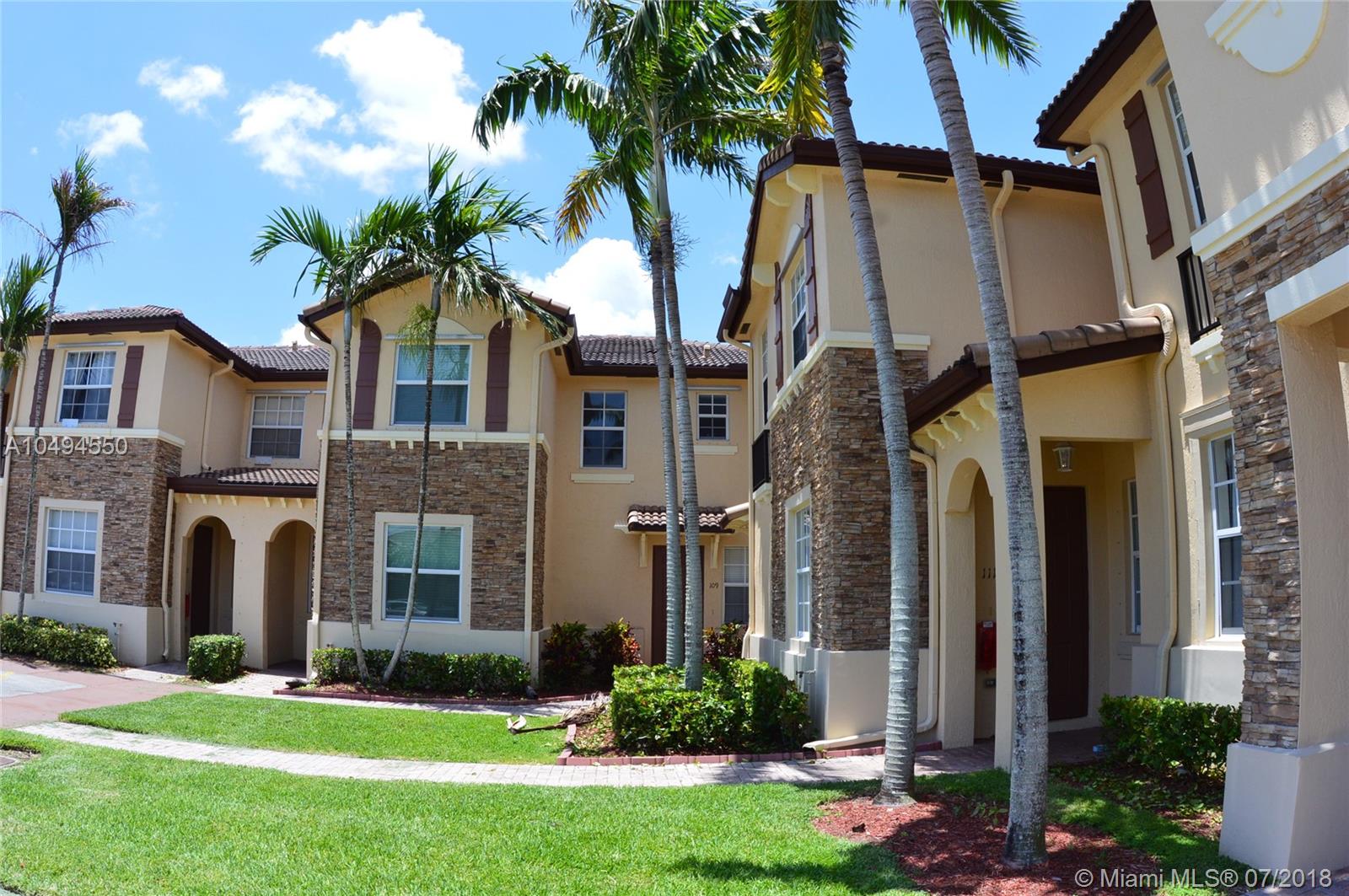 VILLAS AT CARMEL CONDO NO - Residential