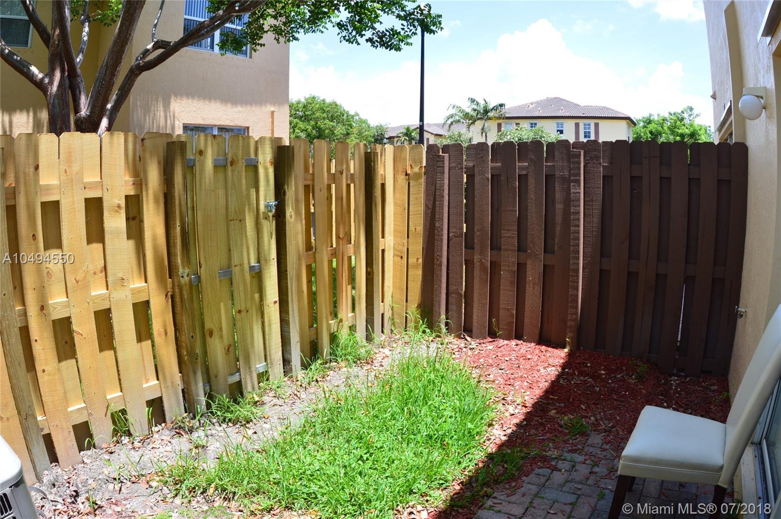 VILLAS AT CARMEL CONDO NO - Residential