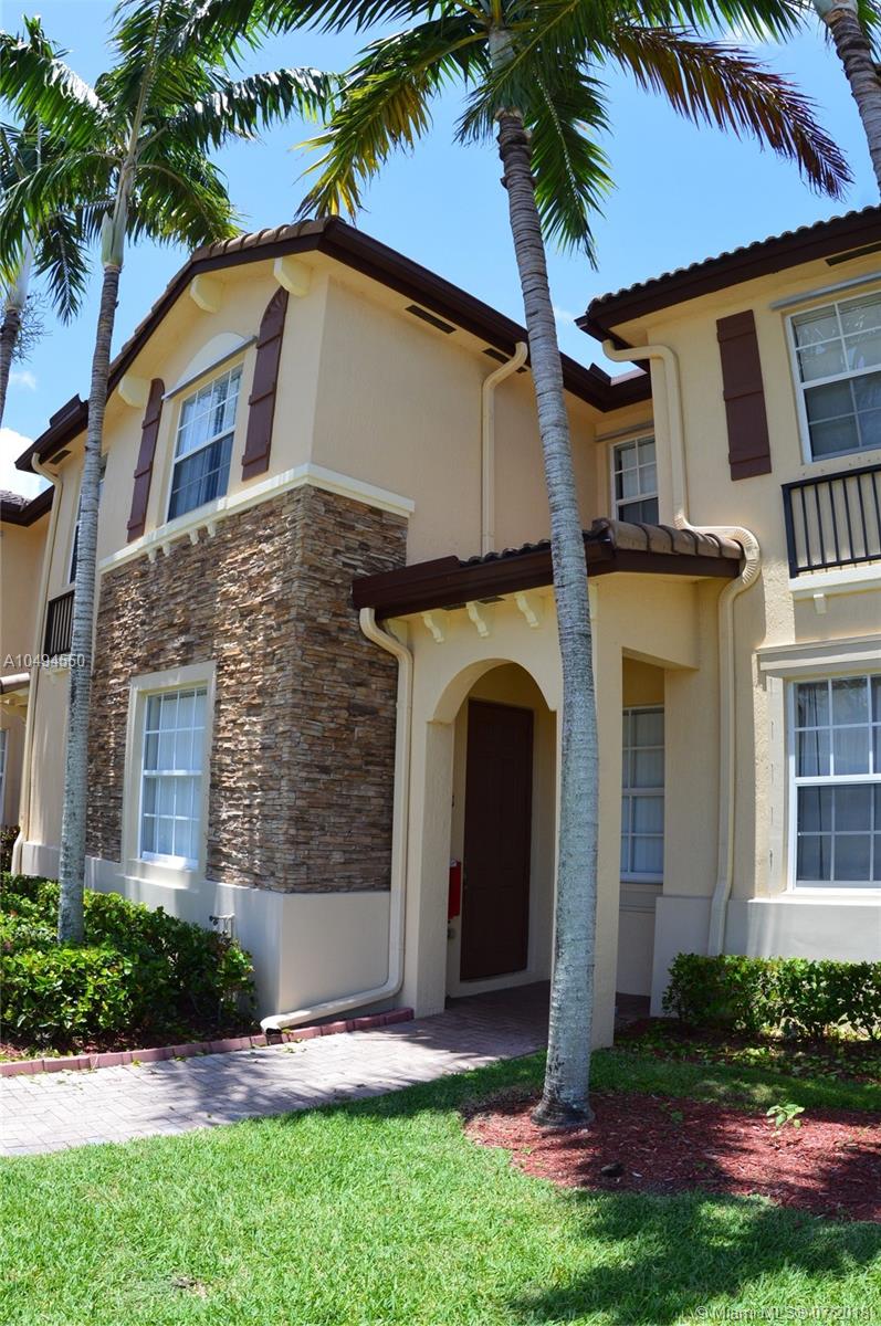 VILLAS AT CARMEL CONDO NO - Residential