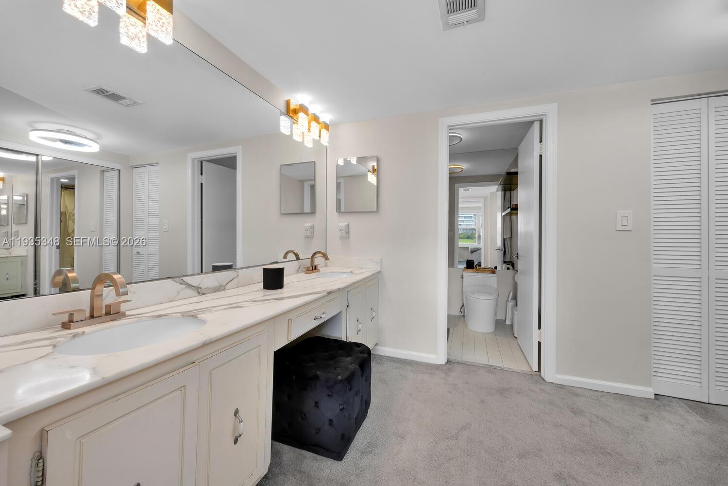 COMMODORE CLUB WEST CONDO - Residential