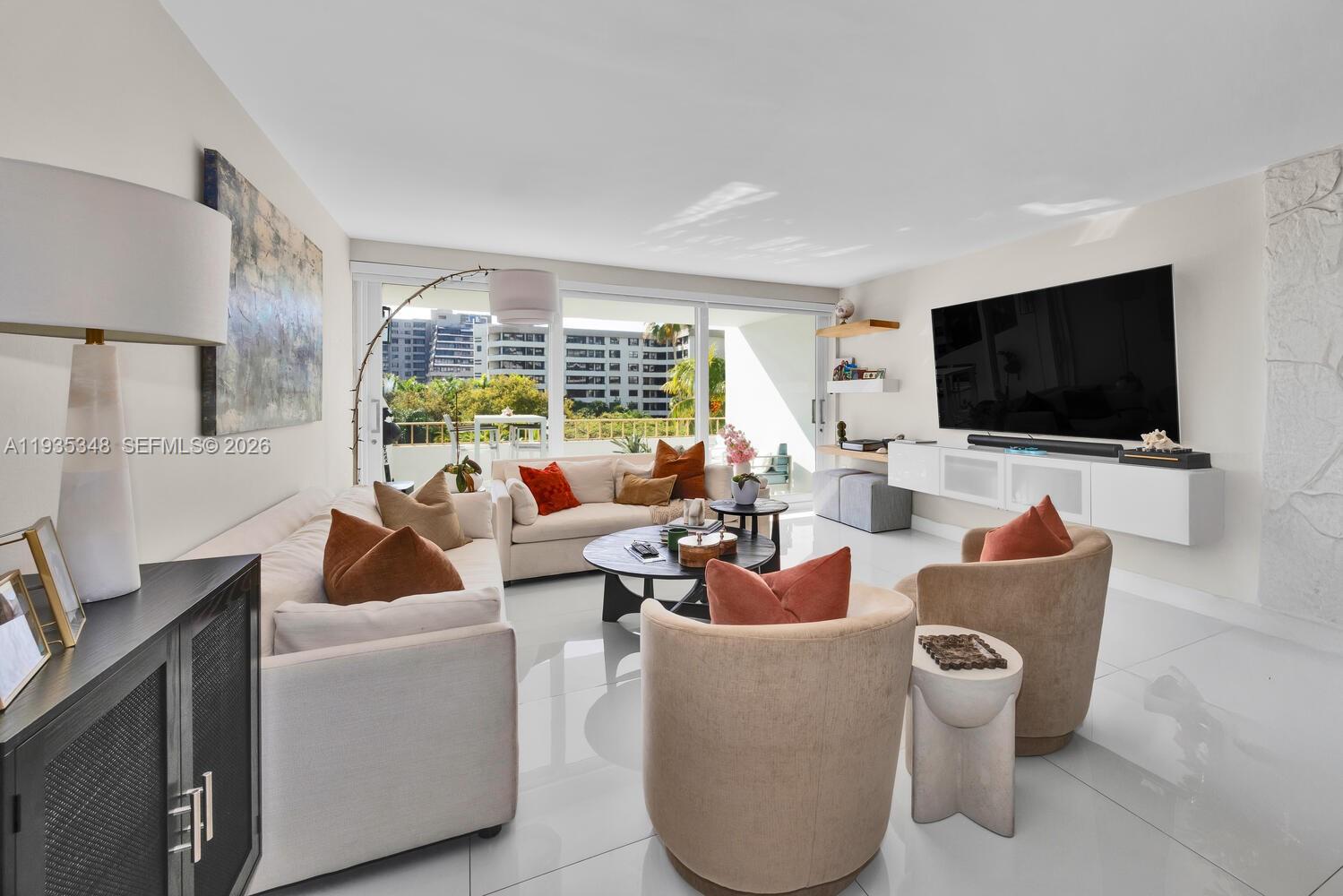 COMMODORE CLUB WEST CONDO - Residential