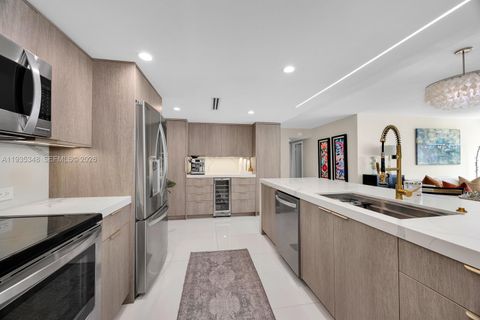 155 Ocean Lane Dr 413 Key Biscayne FL 33149