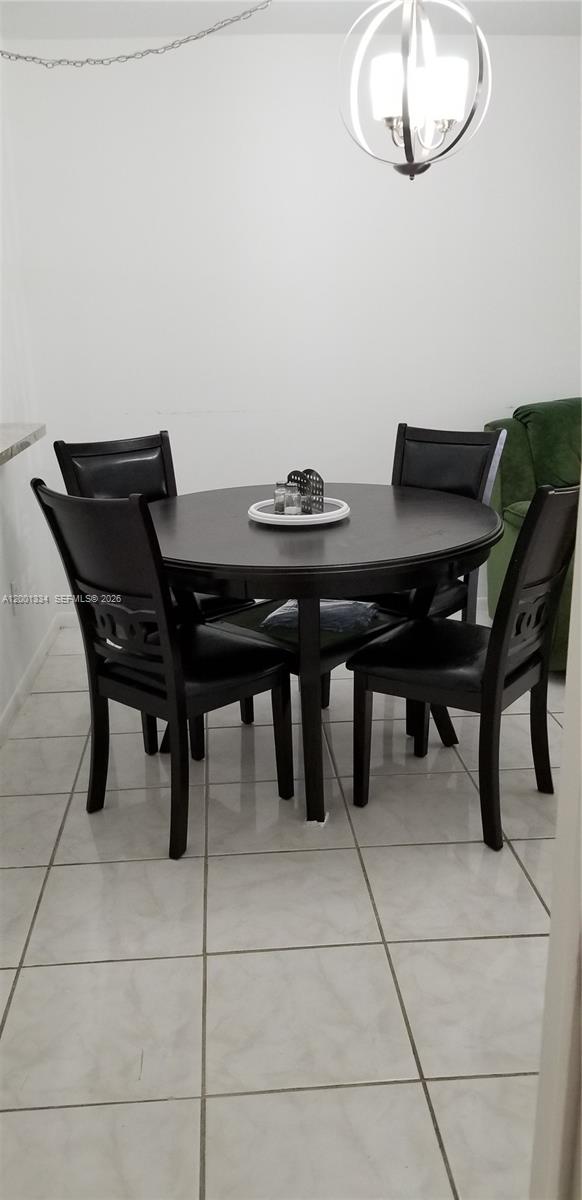 PROMENADE AT KENDALE LAKE - Residential