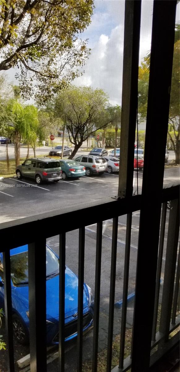 PROMENADE AT KENDALE LAKE - Residential