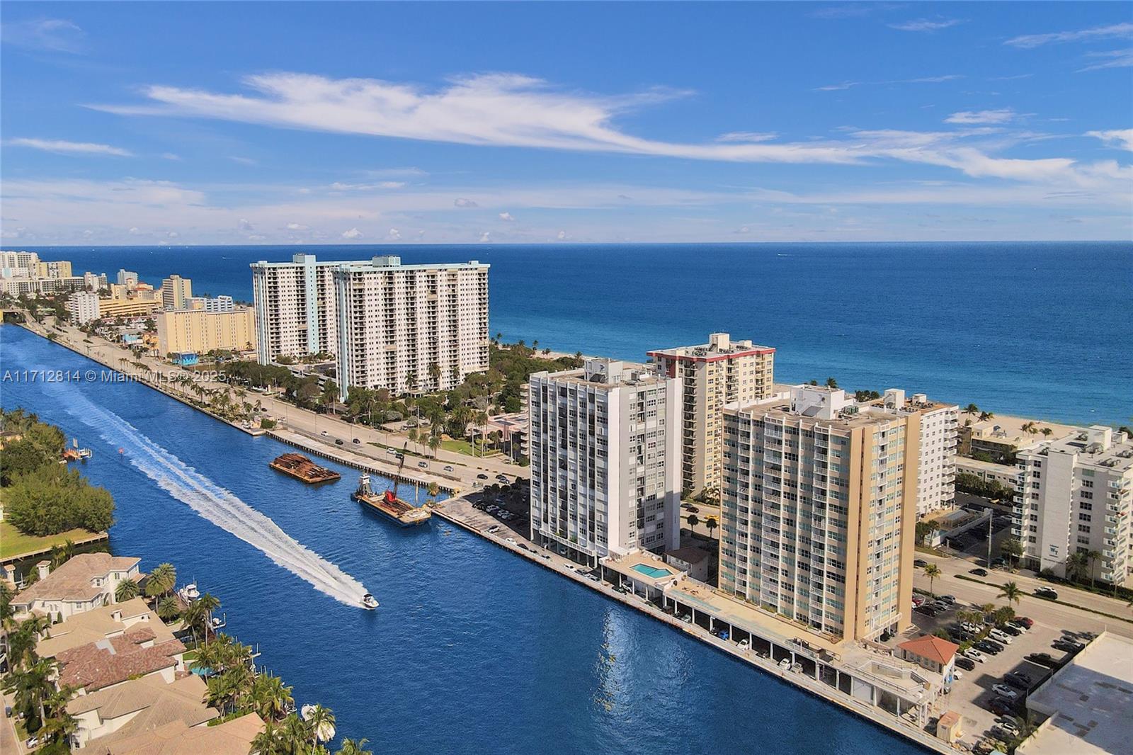 1400 S Ocean Dr 506, Hollywood, Broward County, Florida - 2 Bedrooms  
2 Bathrooms - 