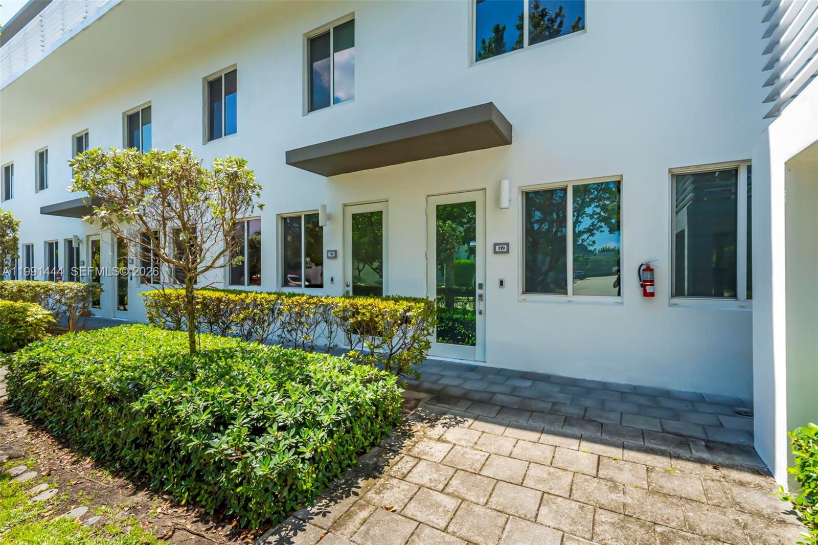 LANDMARK AT DORAL CONDO N - Residential