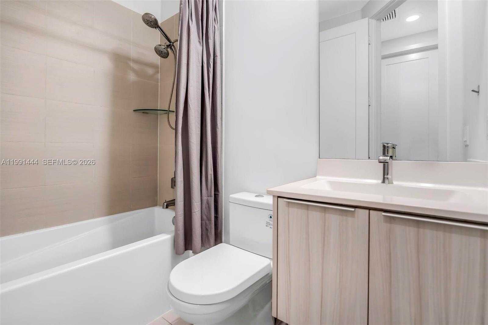 LANDMARK AT DORAL CONDO N - Residential