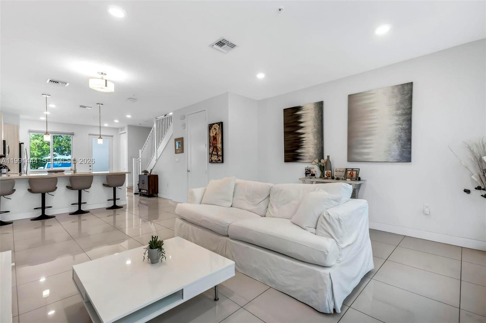 LANDMARK AT DORAL CONDO N - Residential