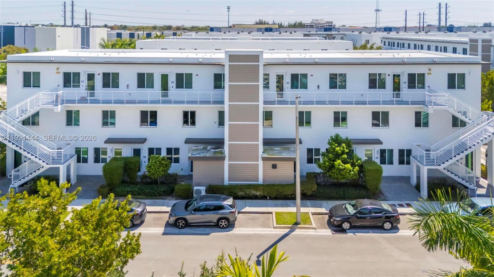 LANDMARK AT DORAL CONDO N - Residential