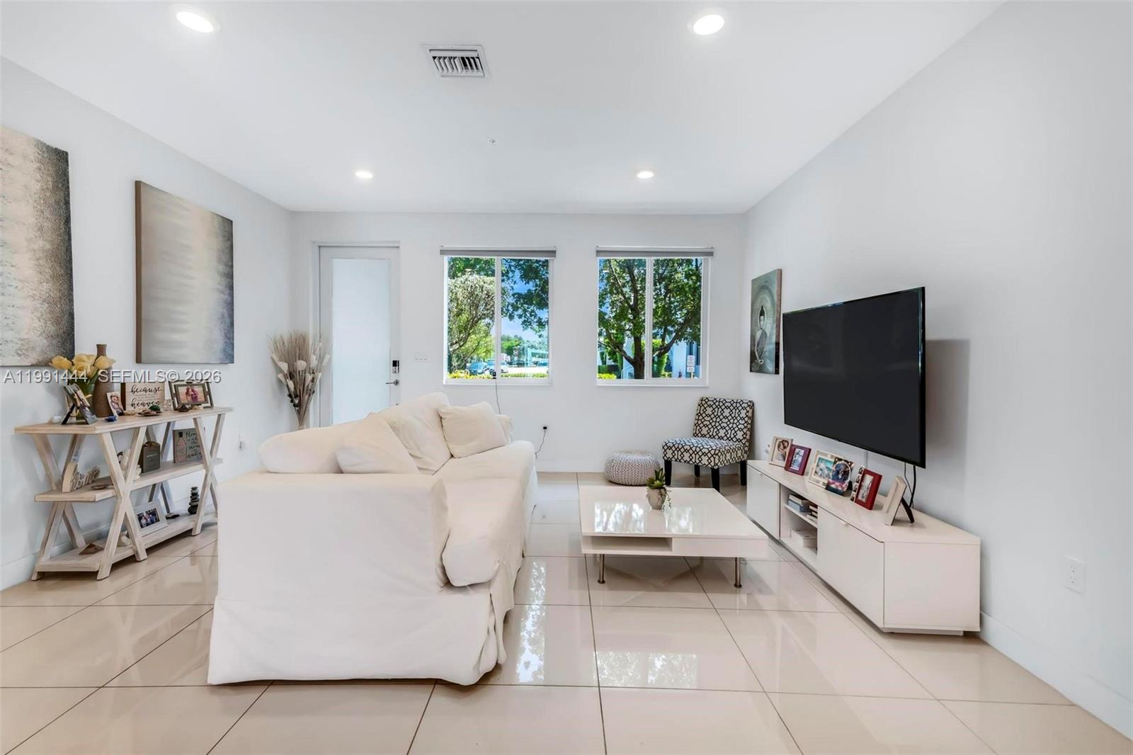 LANDMARK AT DORAL CONDO N - Residential