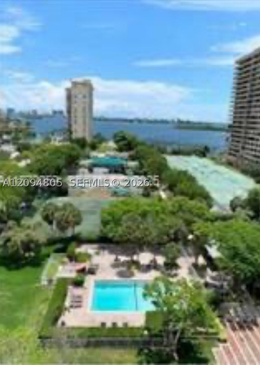 11111 Biscayne Blvd 4D