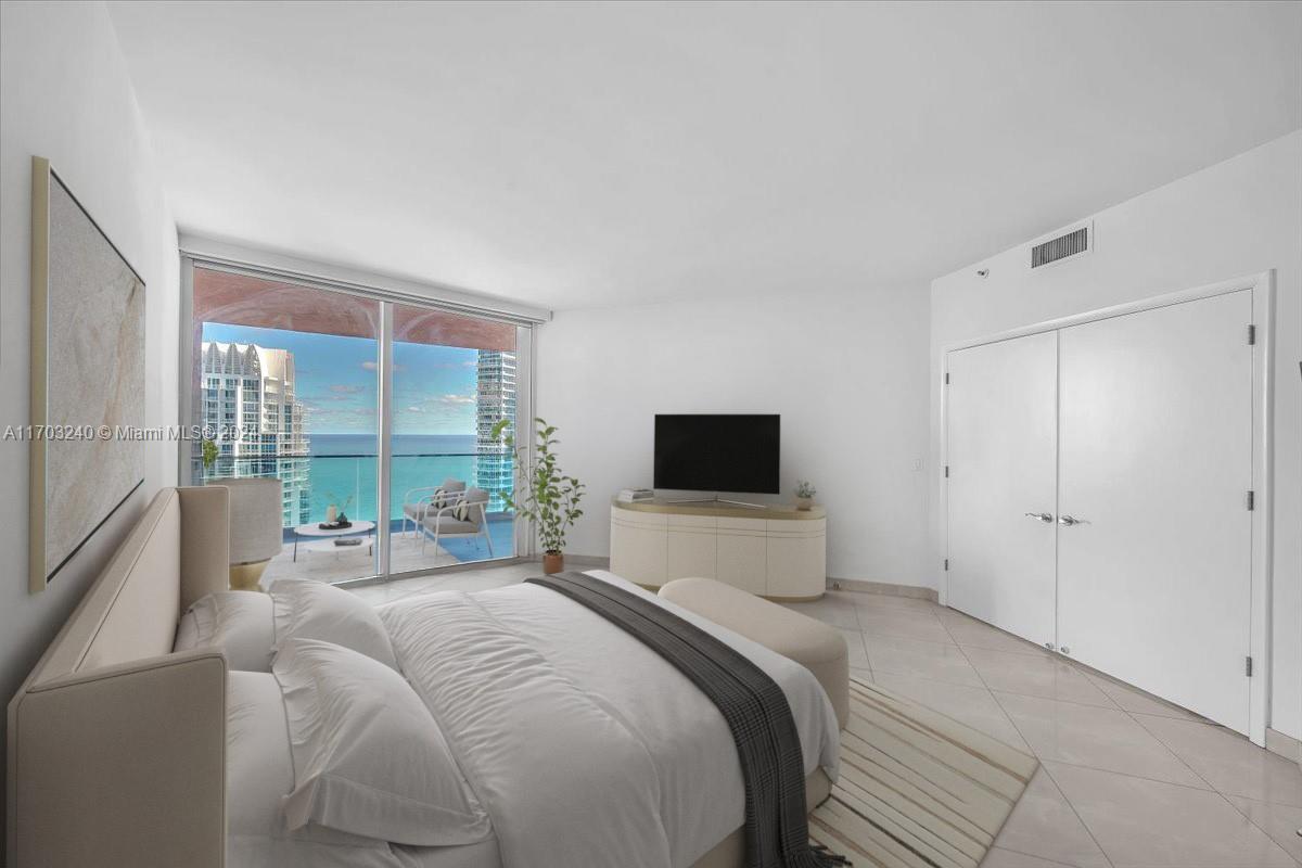 PORTOFINO TOWER CONDO - Residential