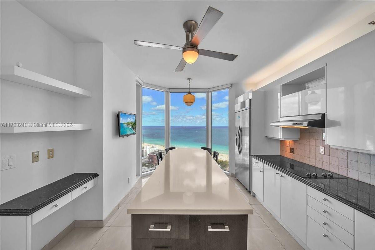 PORTOFINO TOWER CONDO - Residential