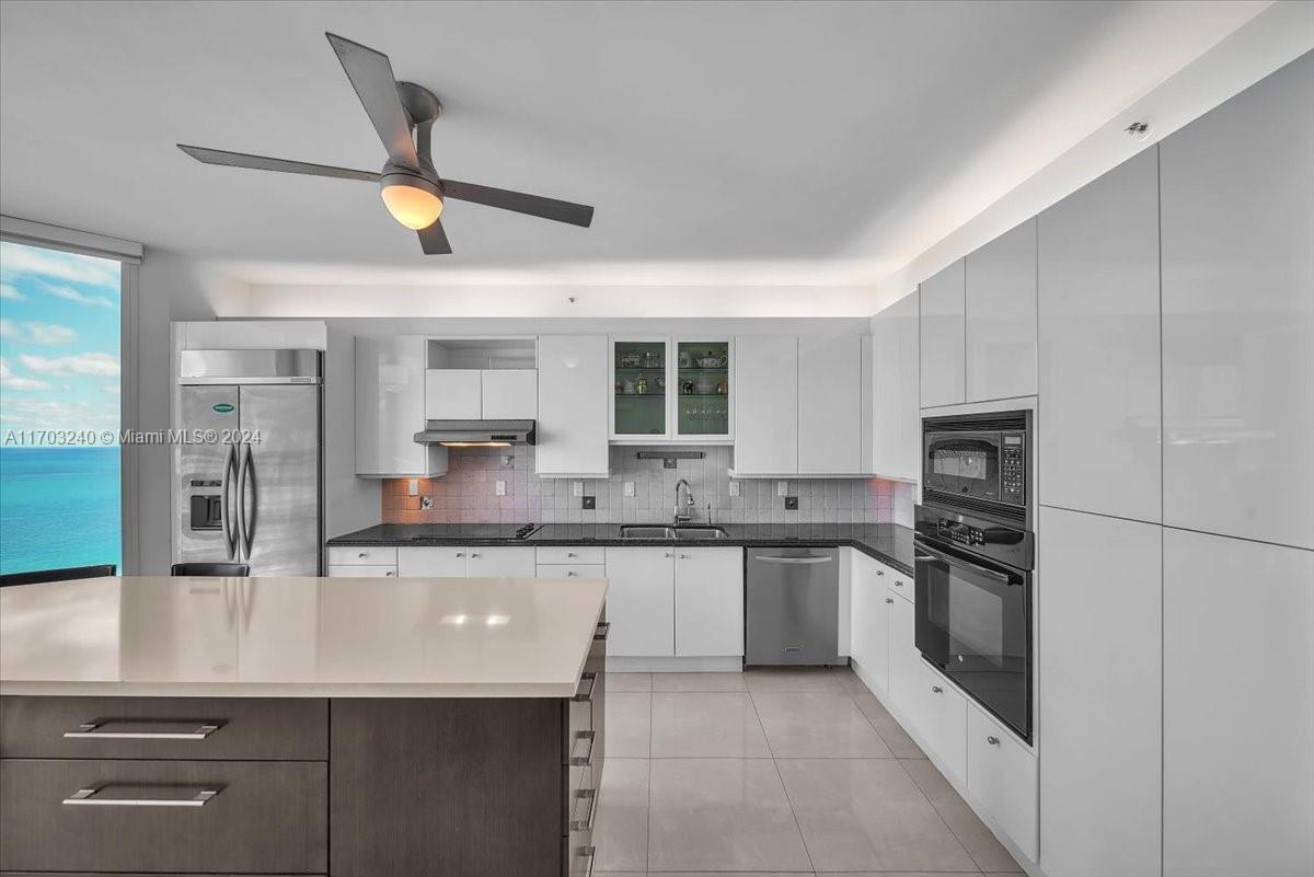 PORTOFINO TOWER CONDO - Residential