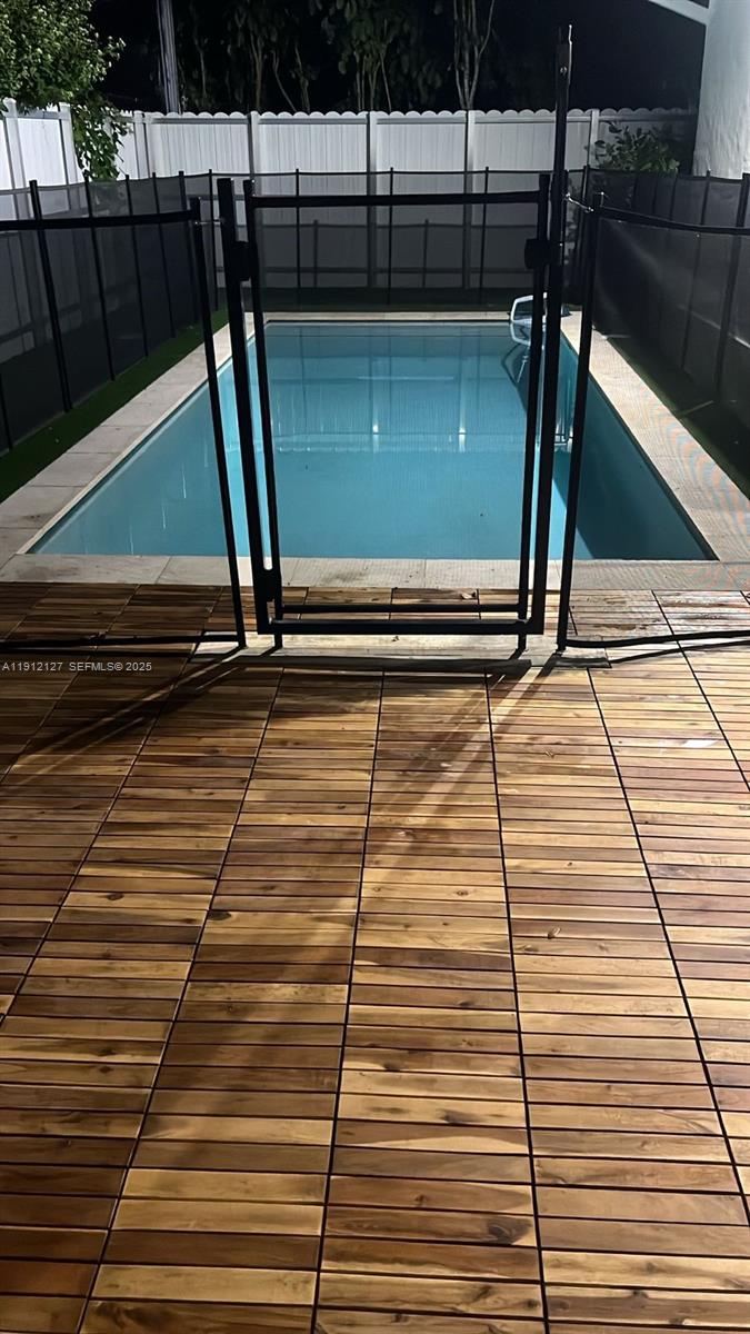 FAIRWAY - Residential