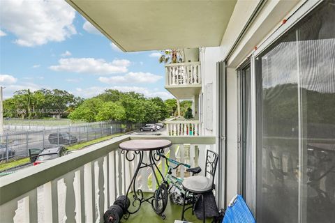 Tiny photo for 15225 NE 6th Ave #B208, Miami, FL 33162 (MLS # A12026926)