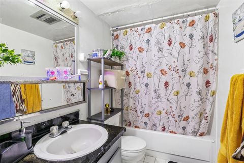 Tiny photo for 15225 NE 6th Ave #B208, Miami, FL 33162 (MLS # A12026926)