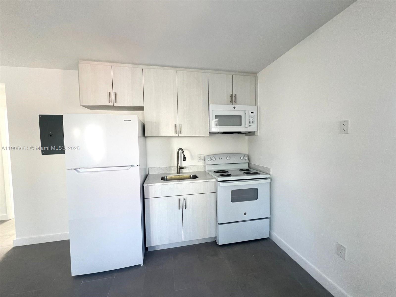 WADDELLS - Residential Lease