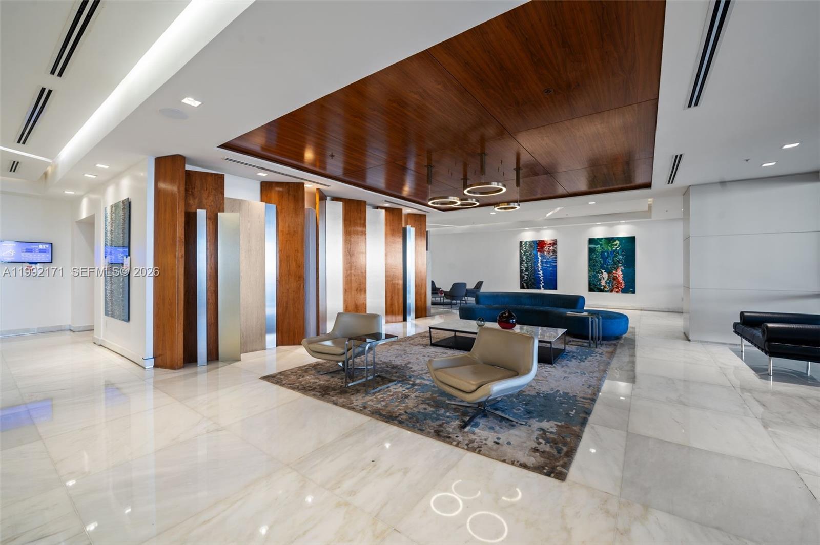 1900 Sunset Harbour Dr 2303