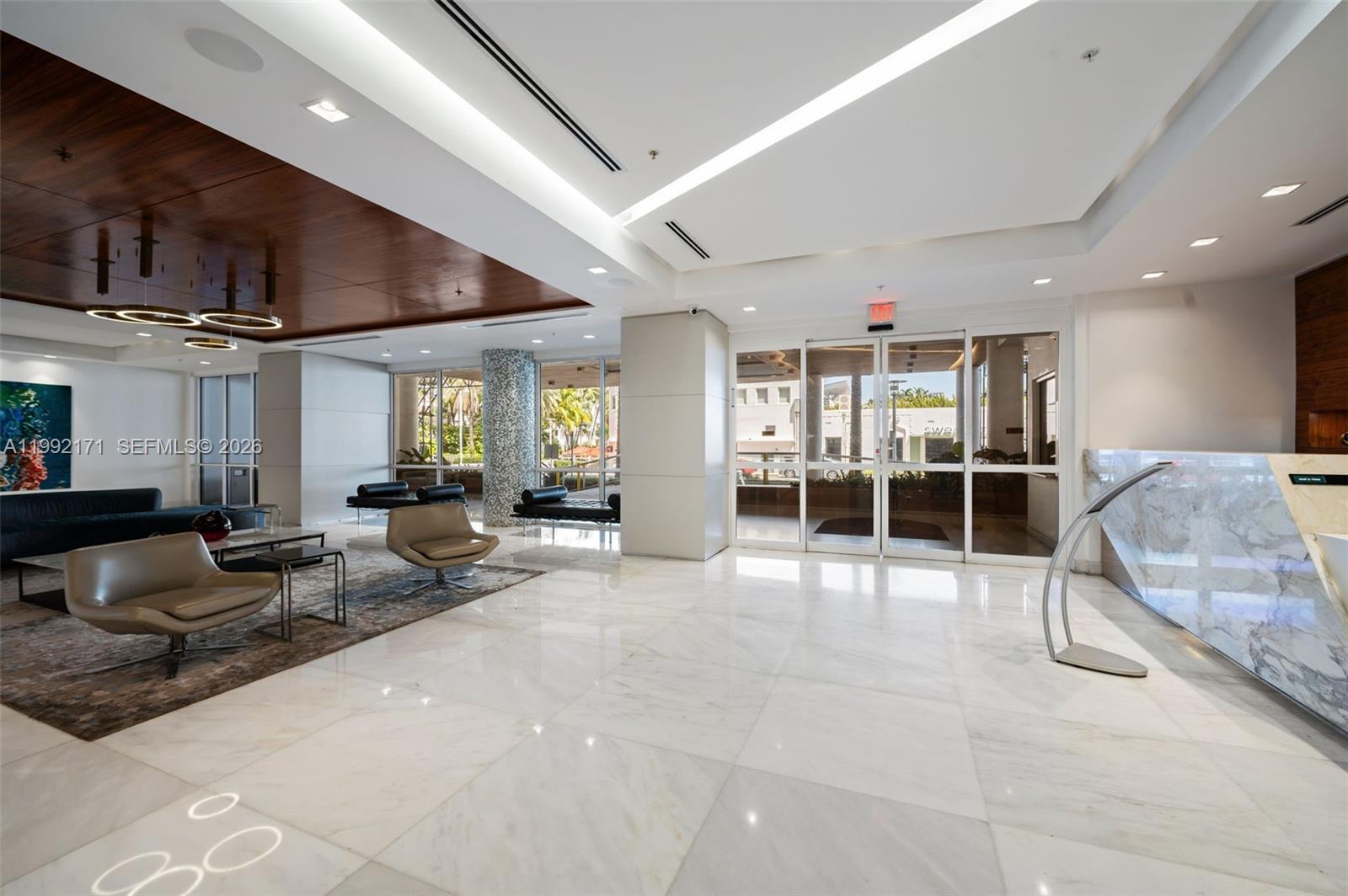 1900 Sunset Harbour Dr 2303