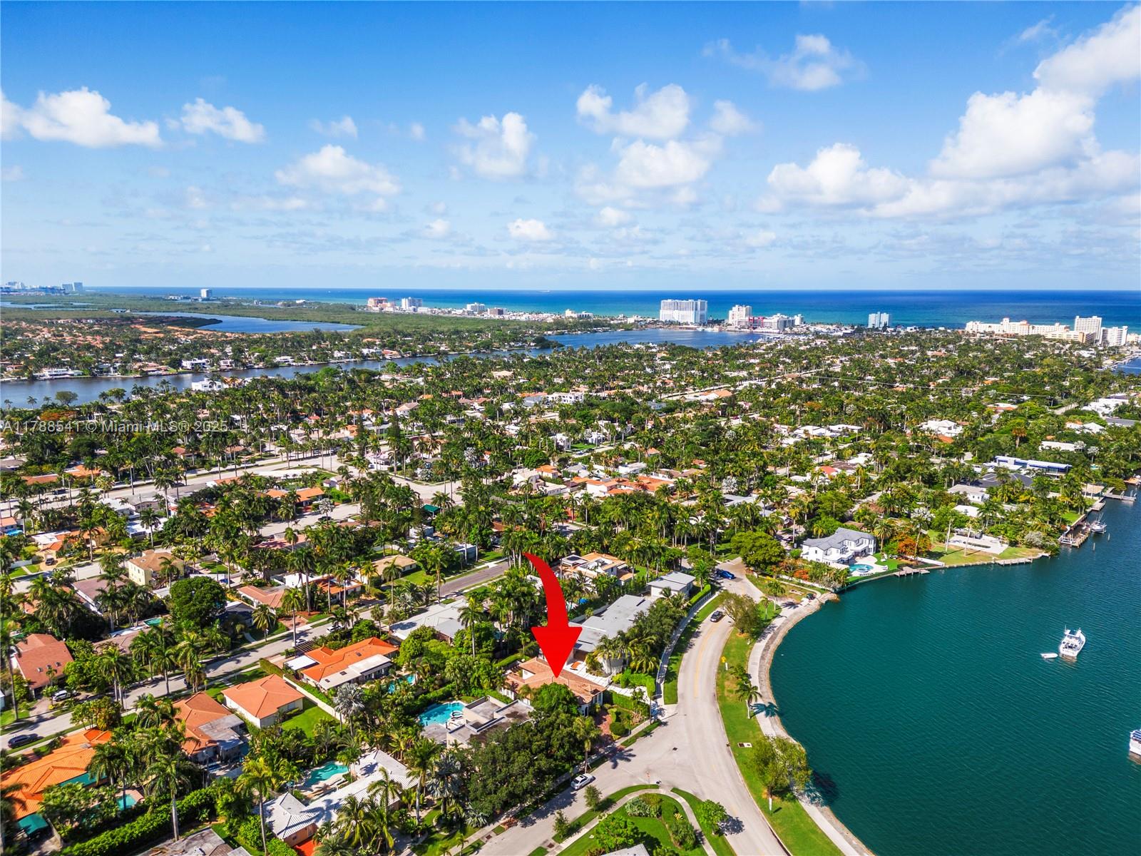 HOLLYWOOD LAKES SECTION - Residential Lease