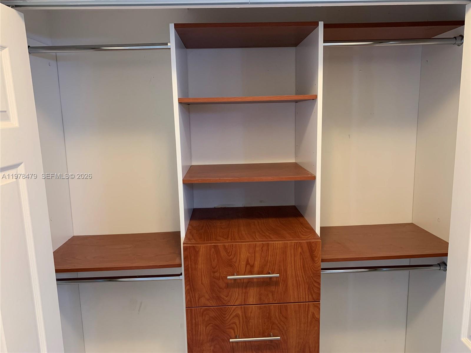 HOLLYWOOD PARC CONDO - Residential Lease