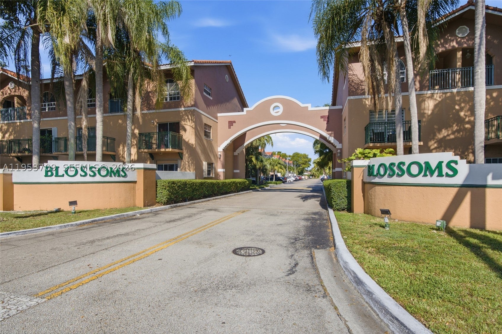 10026 Hammocks Blvd 207-6