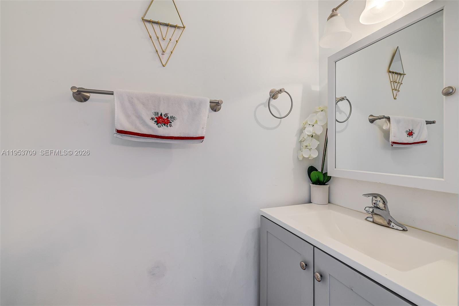 BLOSSOMS AT THE HAMMOCKS - Residential