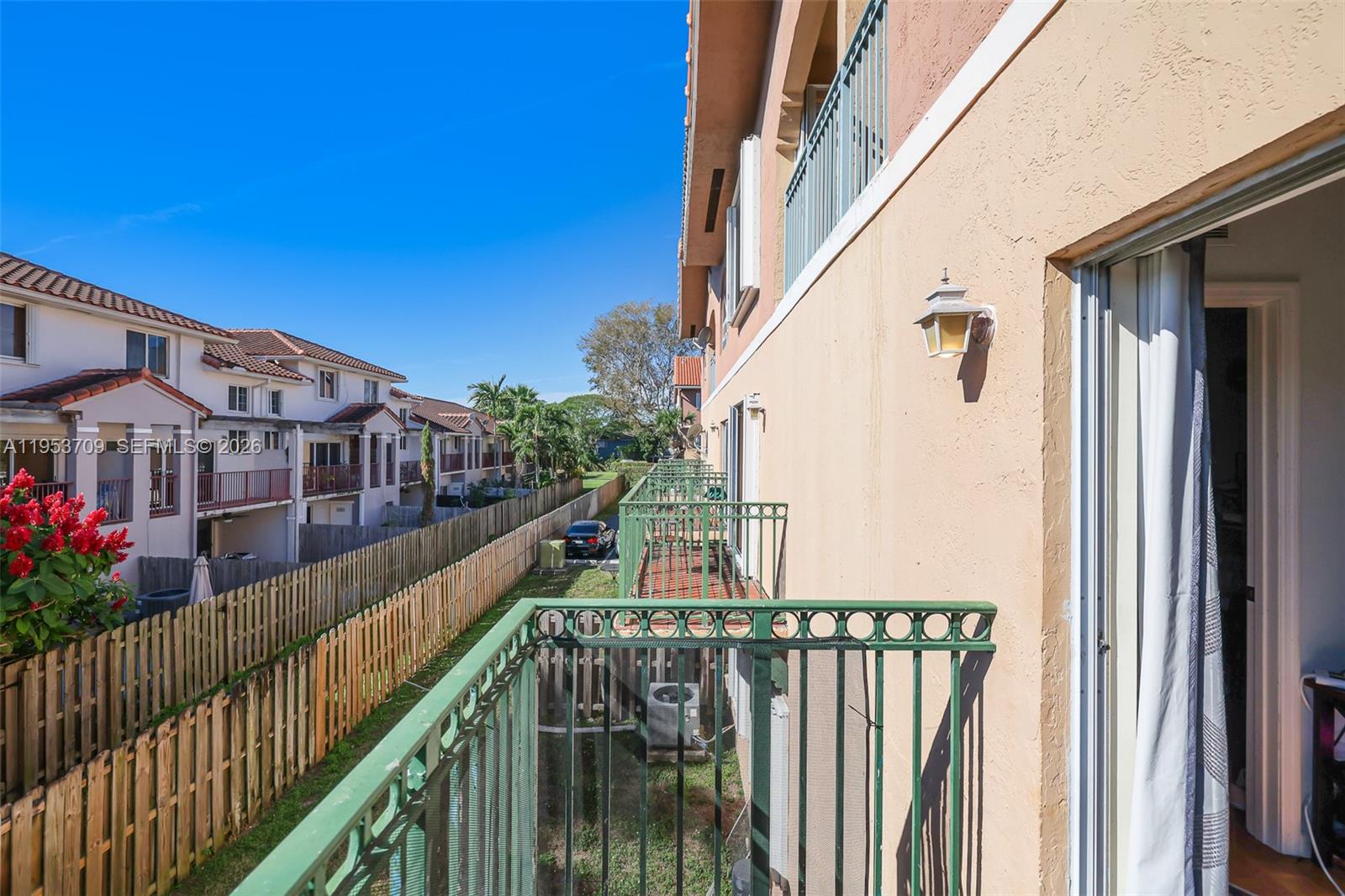 BLOSSOMS AT THE HAMMOCKS - Residential