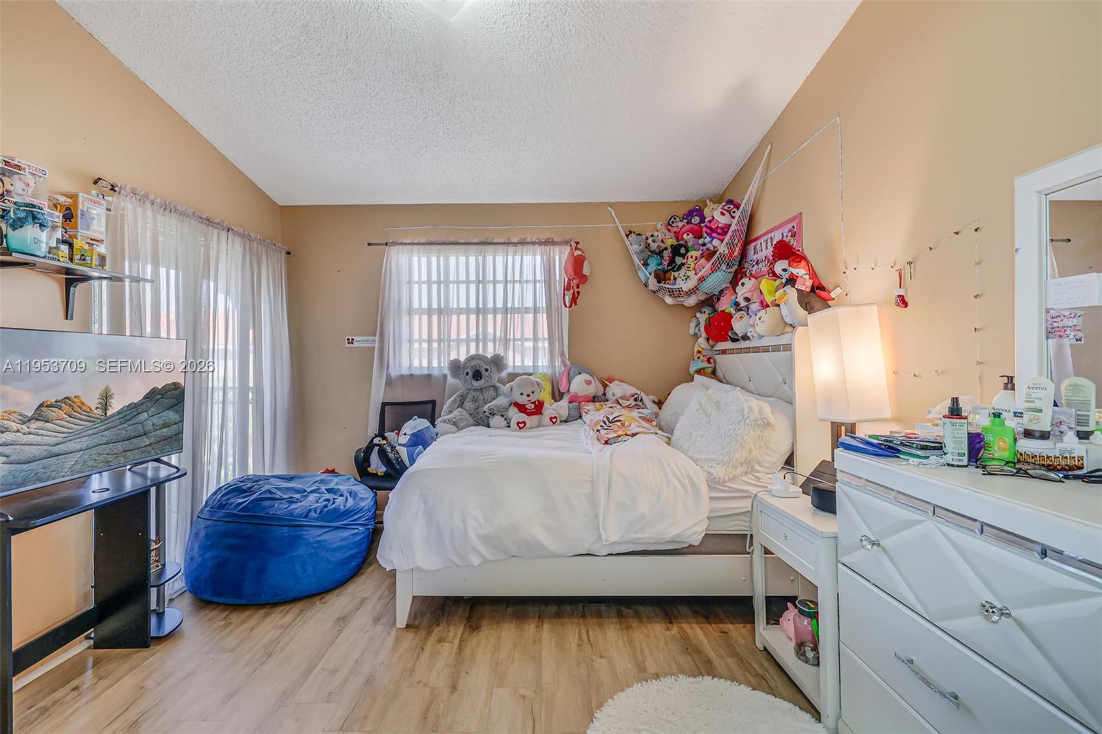 BLOSSOMS AT THE HAMMOCKS - Residential