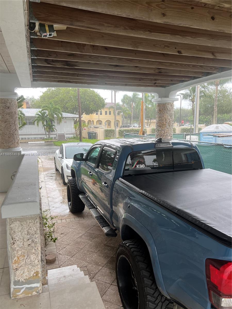 TOWN OF HALLANDALE B-13 - Residential Lease