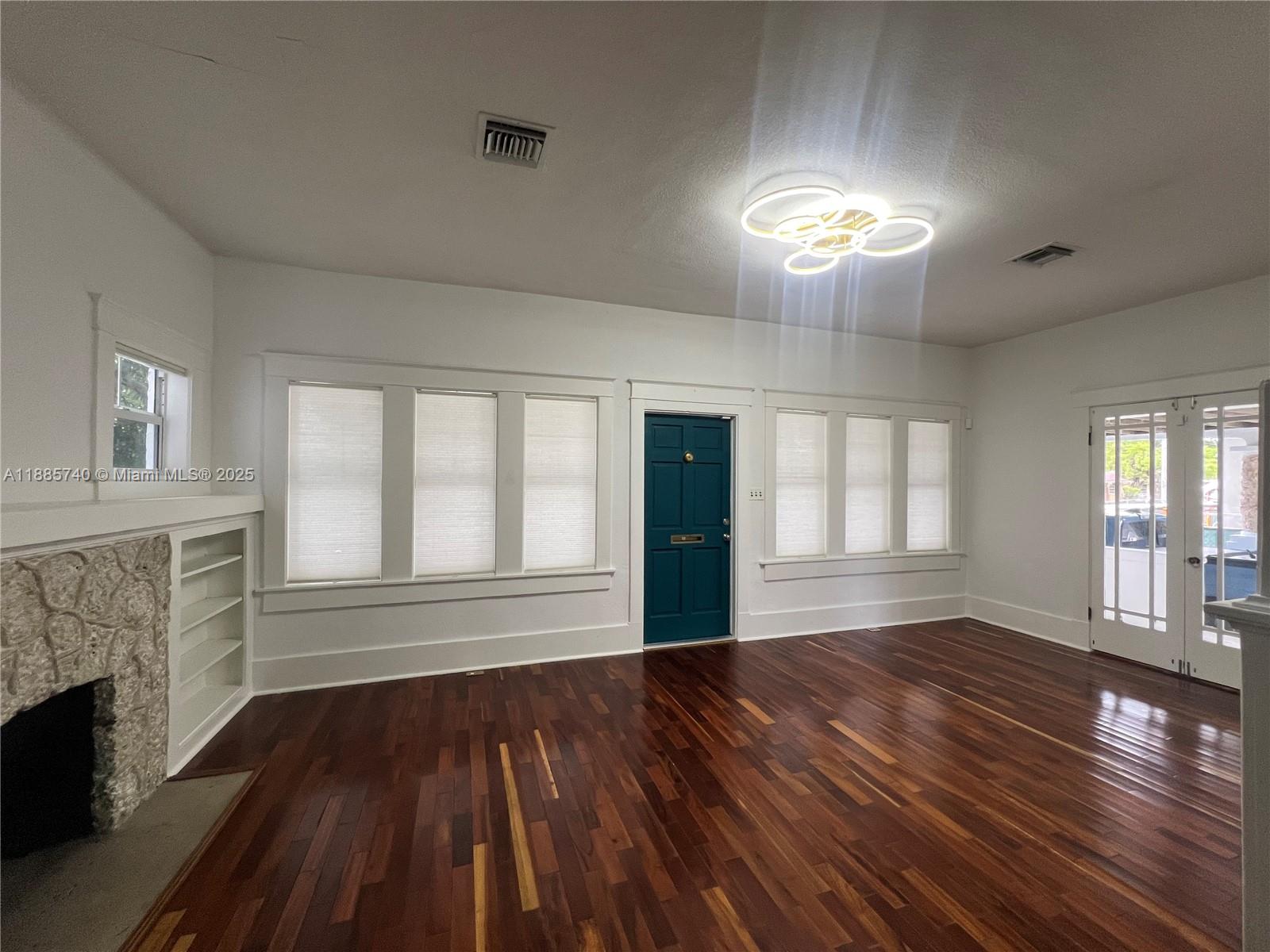 TOWN OF HALLANDALE B-13 - Residential Lease