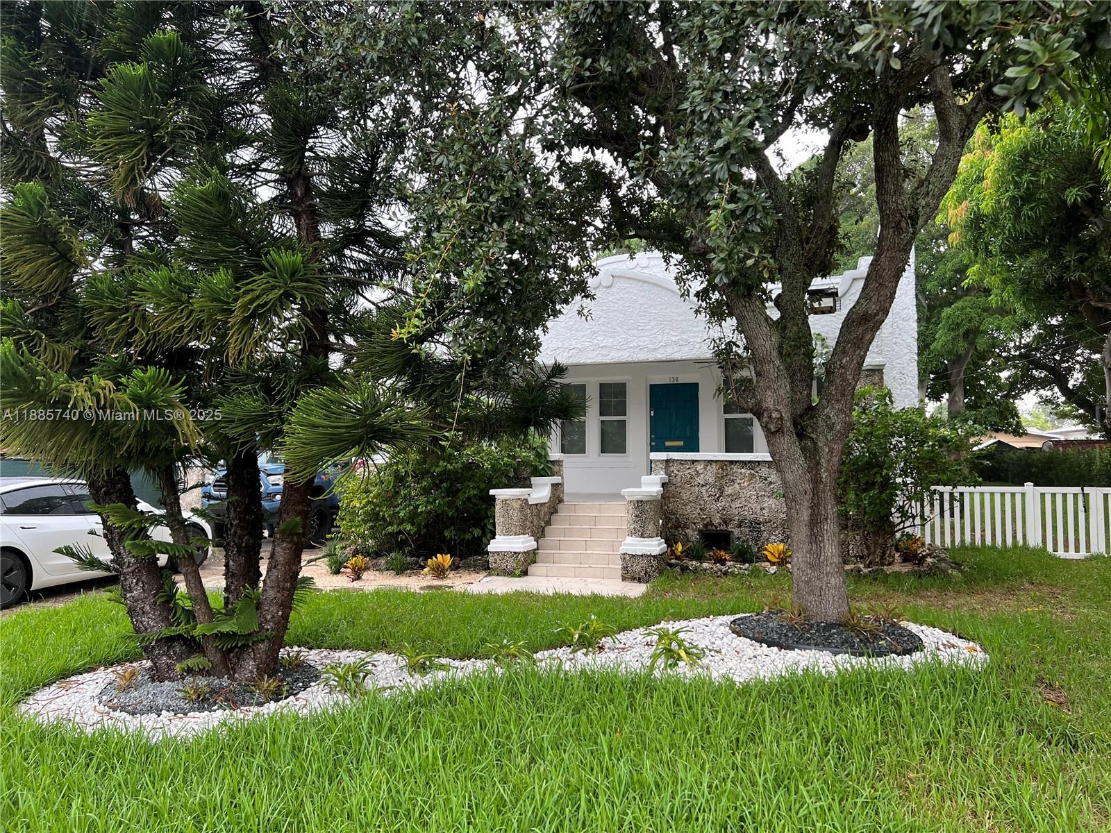 TOWN OF HALLANDALE B-13 - Residential Lease