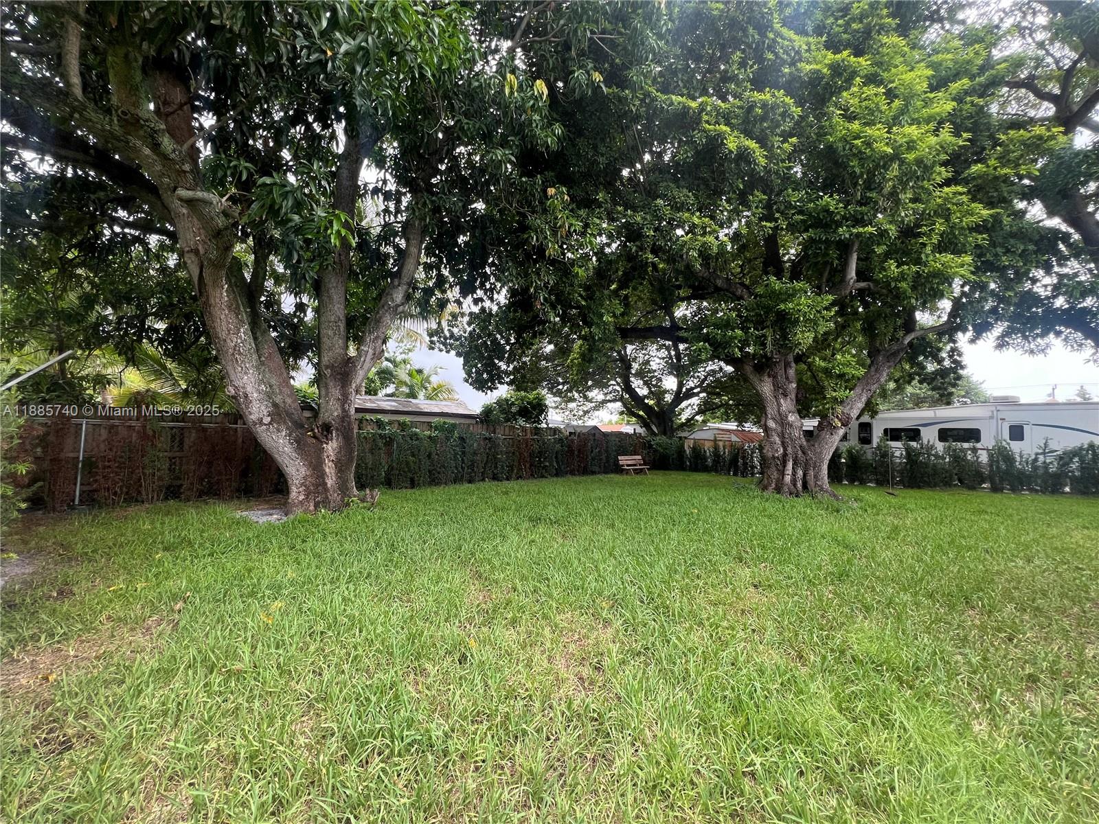 TOWN OF HALLANDALE B-13 - Residential Lease