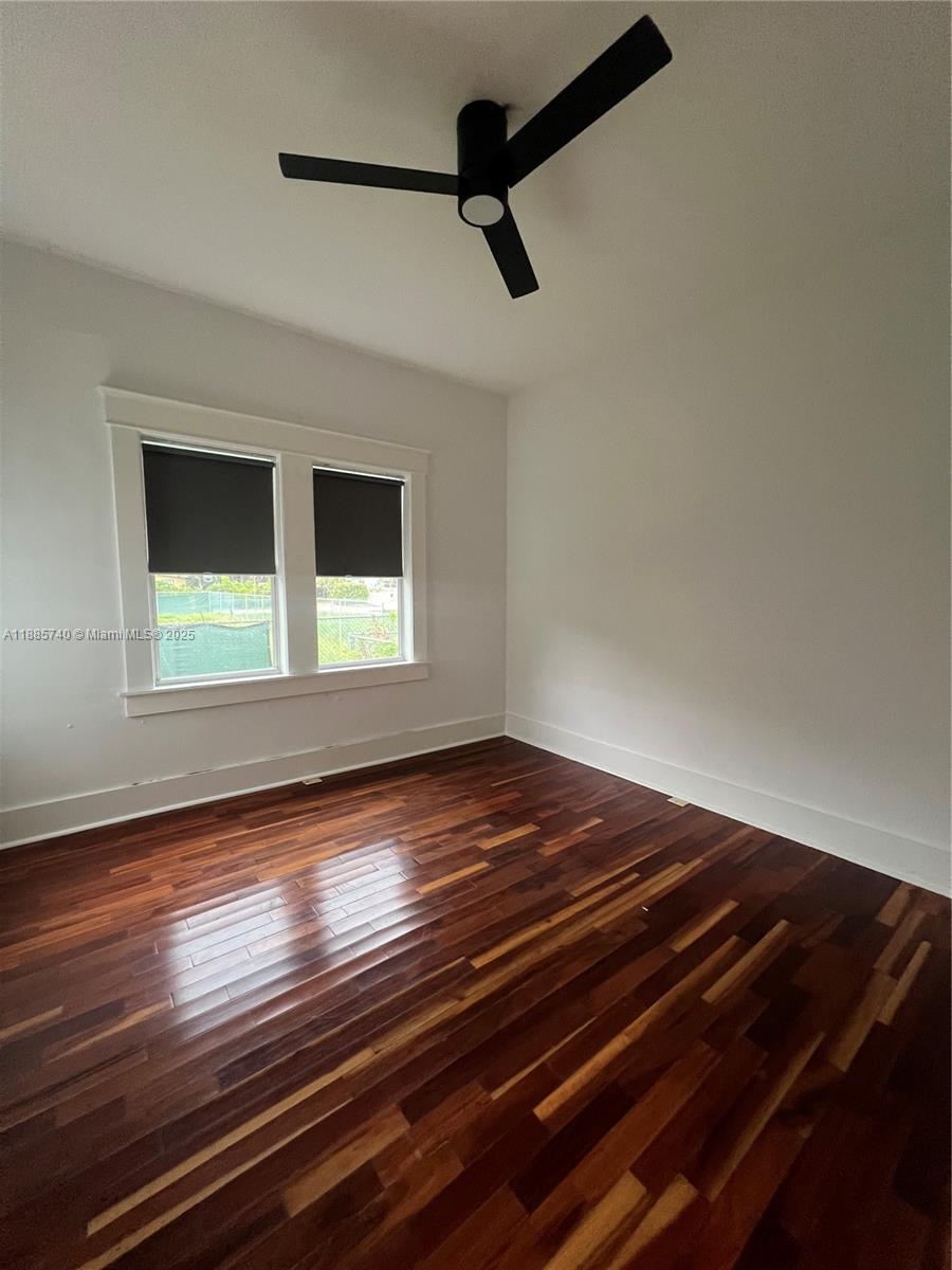 TOWN OF HALLANDALE B-13 - Residential Lease